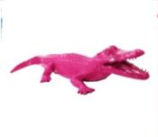 Sculpture en résine d'un Crocodile Rose L-215cm